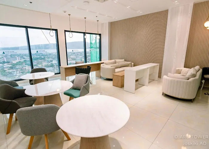 アパートホテル The Plush Queen 2136 Arc Towers セブ市